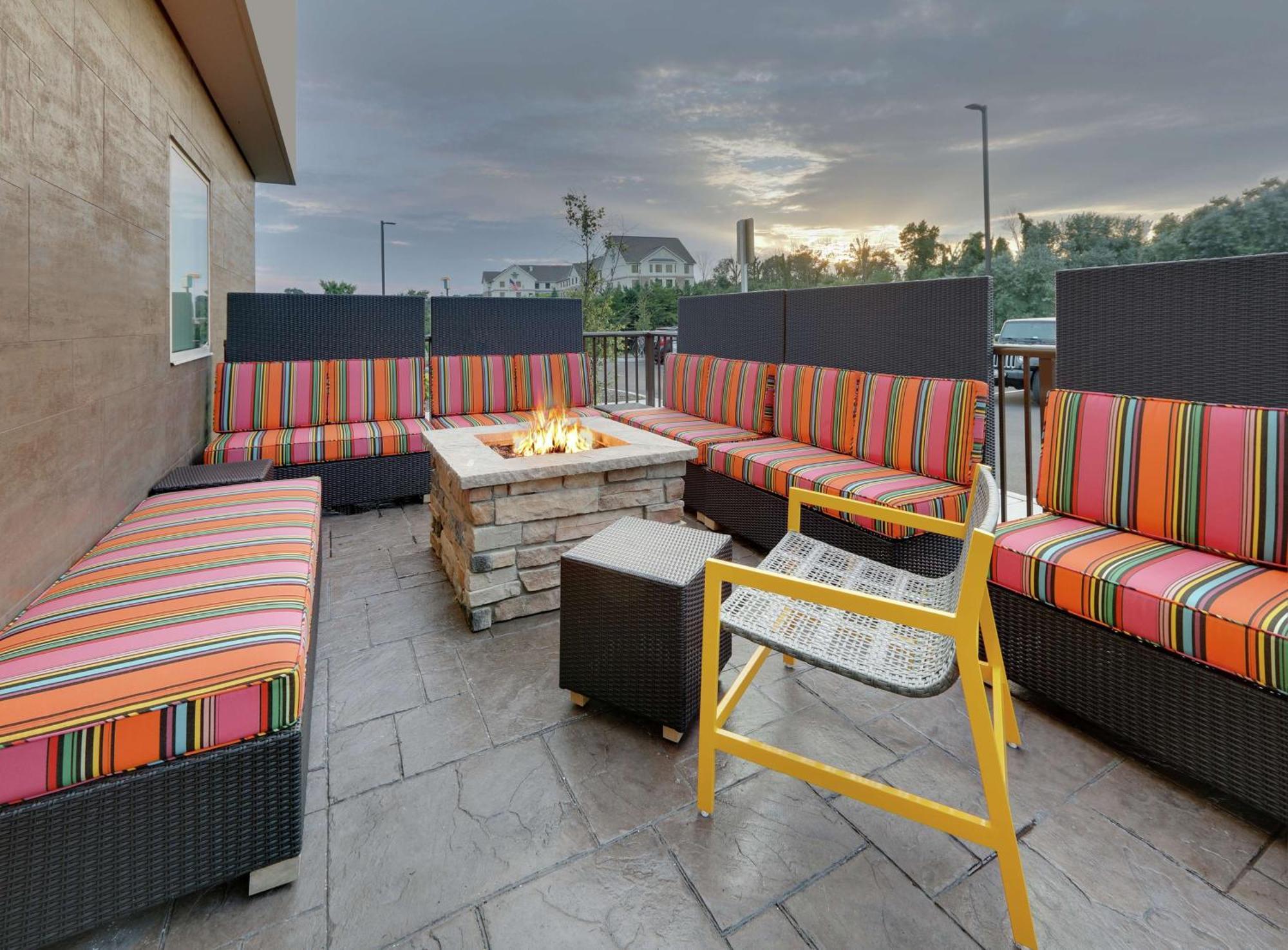 Home2 Suites By Hilton Hagerstown Dış mekan fotoğraf